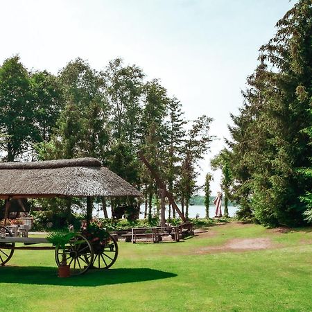 Dom Wypoczynkowy "Pod Strzecha" W Giewartowie Buitenkant foto