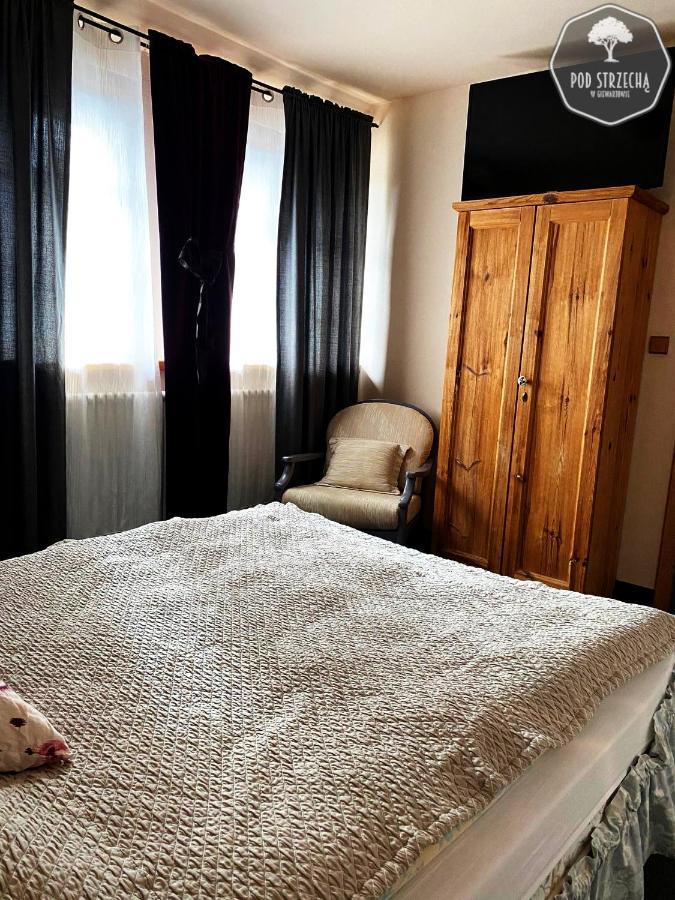Dom Wypoczynkowy "Pod Strzecha" W Giewartowie Buitenkant foto