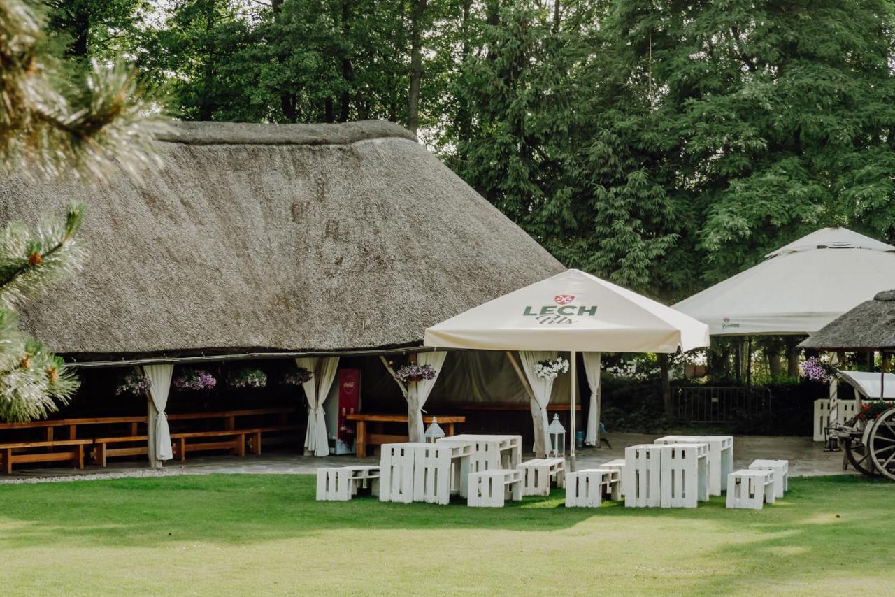 Dom Wypoczynkowy "Pod Strzecha" W Giewartowie Buitenkant foto